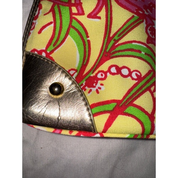 Lilly Pulitzer cosmetics makeup chi omega yellowpink floral zipper‎ bag - Picture 4 of 9
